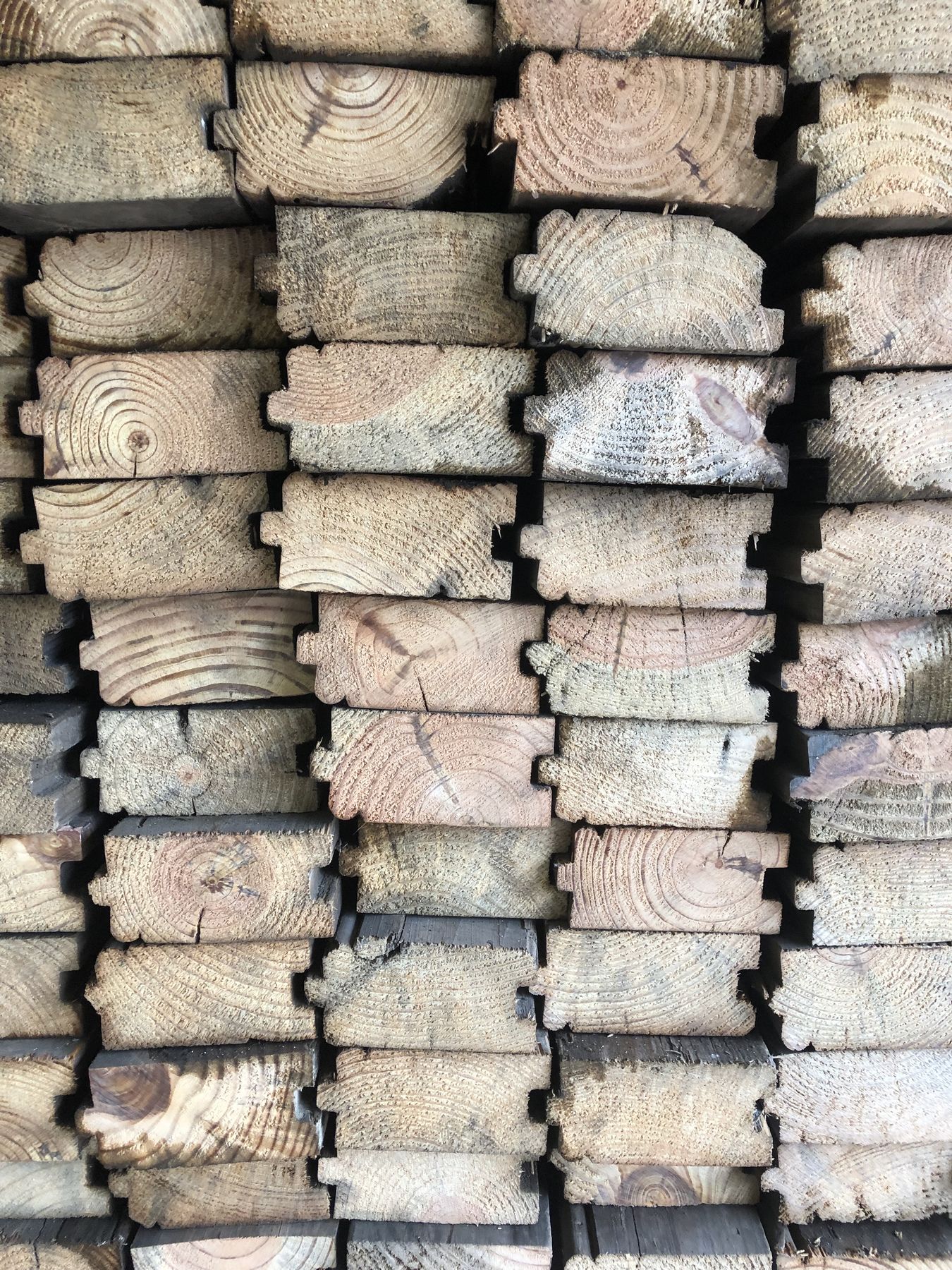 End-grain industrial flooring, tongue-and-groove